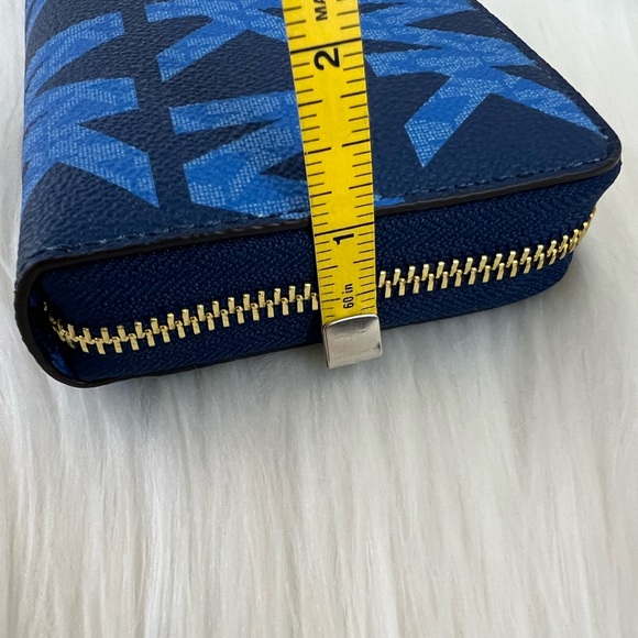 Michael Kors Jet Set Charm Large Travel Continental Wristlet Wallet - Picture 13 of 13